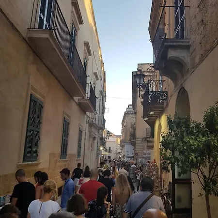 Philos - Porta Rudiae Lecce